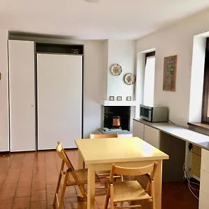 Grazioso Monolocale A Pochi Passi Dal Centro Cittadino , Chiesa in Valmalenco Italia