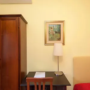 Dalla Mora Отель