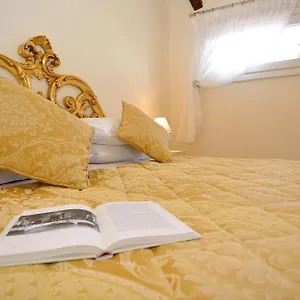 https://house-5286.hotelslidodijesolo.com