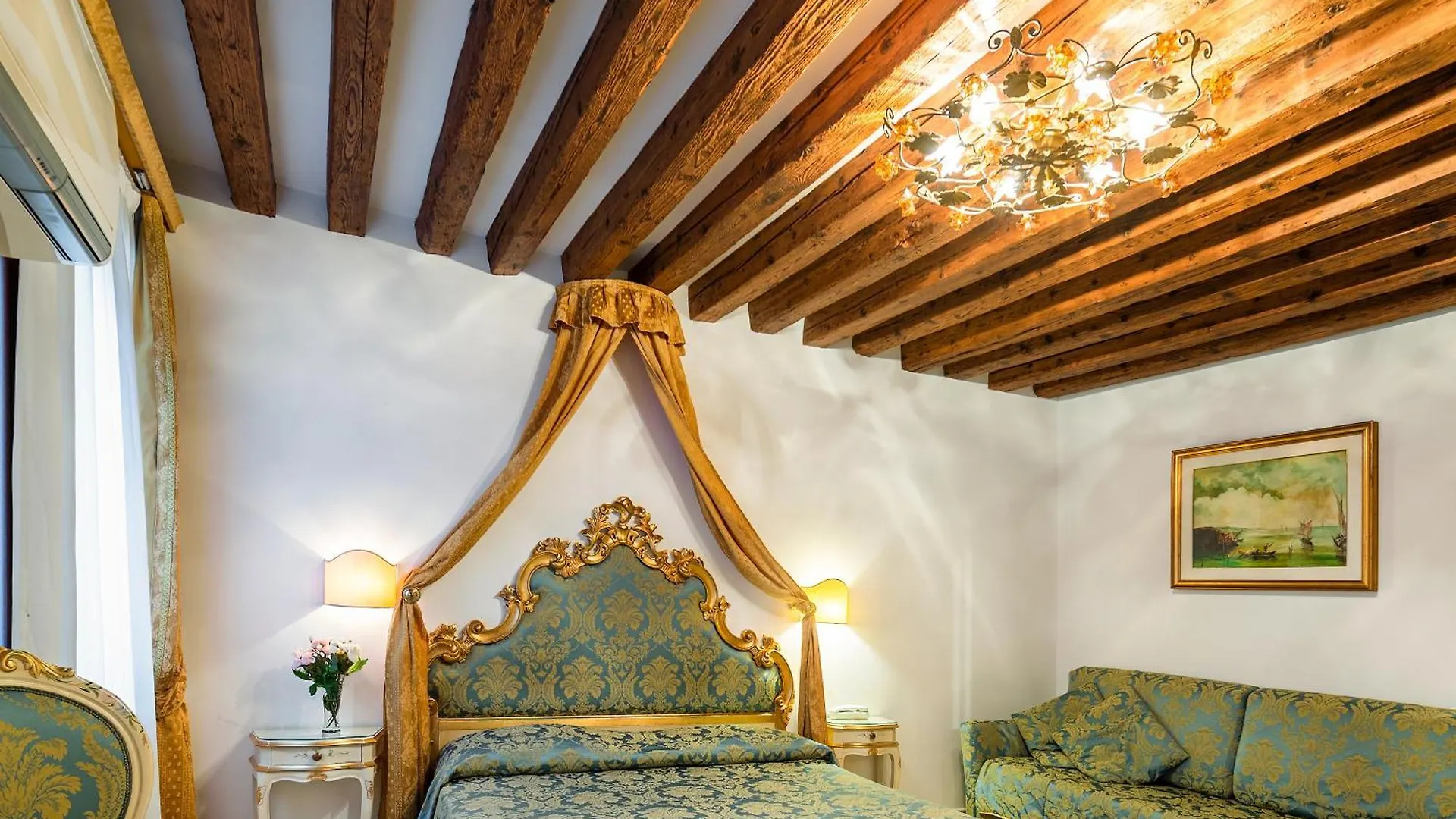 Hotel Al Vagon Veneza 0*,